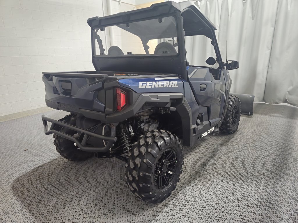 Polaris GENERAL XP 1000 2 PORTES + PELLE + DOMPEUR ARRIERE 2022 à Terrebonne, Québec - 9 - w1024h768px