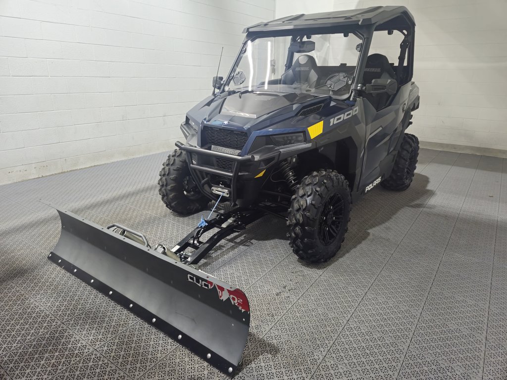 Polaris GENERAL XP 1000 2 PORTES + PELLE + DOMPEUR ARRIERE 2022 à Terrebonne, Québec - 3 - w1024h768px