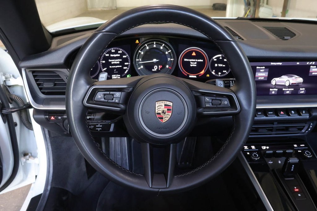 Porsche 911 CARRERA CABRIOLET + RWD 2020 à Terrebonne, Québec - 17 - w1024h768px