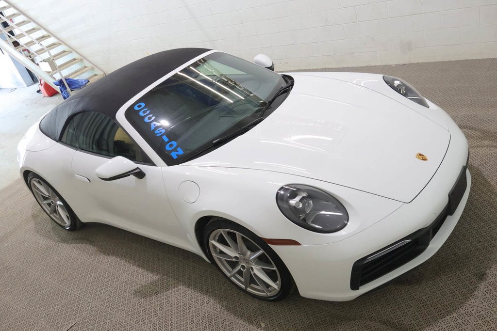 Porsche 911 CARRERA CABRIOLET + RWD 2020 à Terrebonne, Québec - 2 - w1024h768px