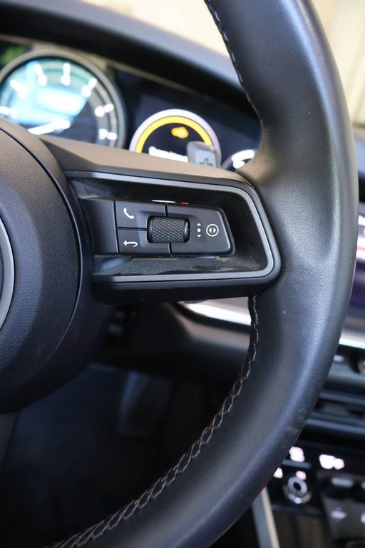 Porsche 911 CARRERA CABRIOLET + RWD 2020 à Terrebonne, Québec - 19 - w1024h768px