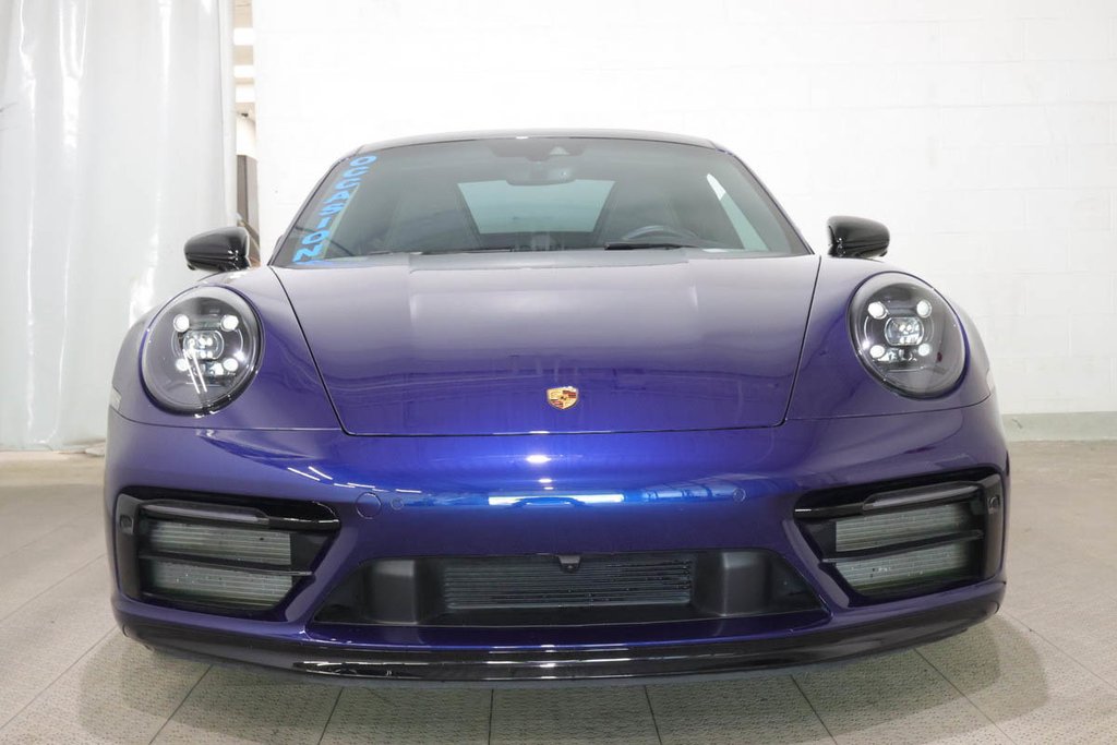 Porsche 911 CARRERA 4 GTS + RWD + TOIT OUVRANT 2023 à Terrebonne, Québec - 2 - w1024h768px