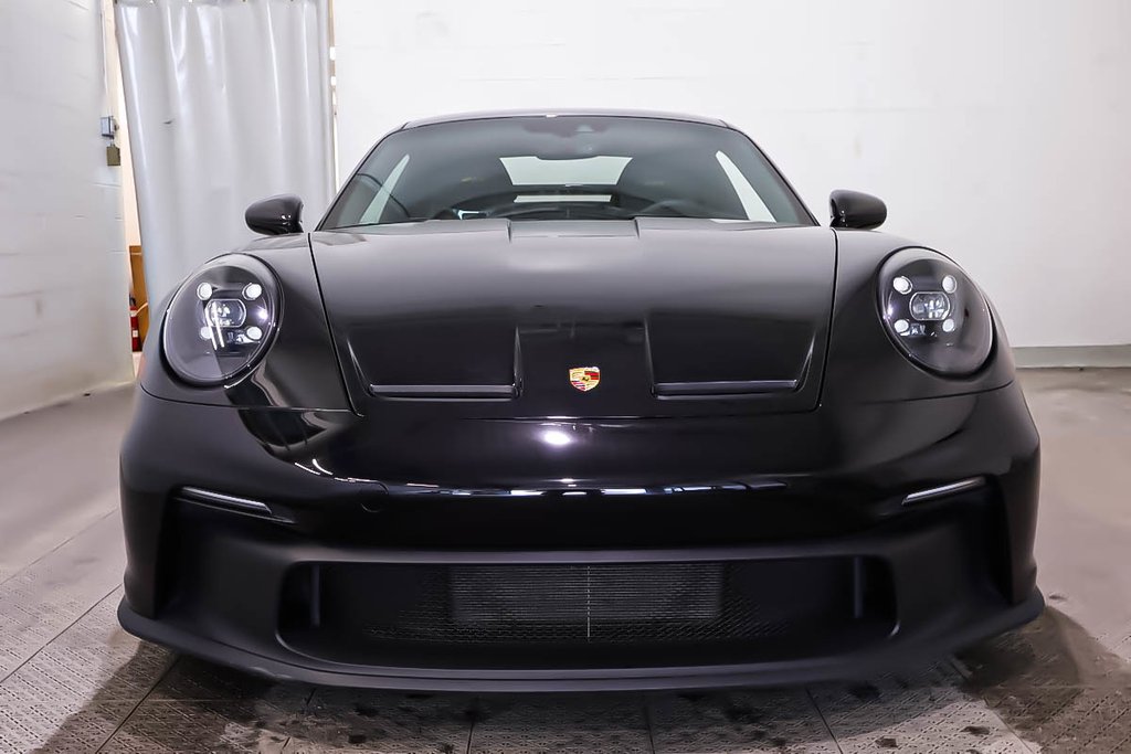 Porsche 911 GT3 + ENSEMBLE WEISSACH + RWD + 6CYL 4.0L 2024 à Terrebonne, Québec - 2 - w1024h768px