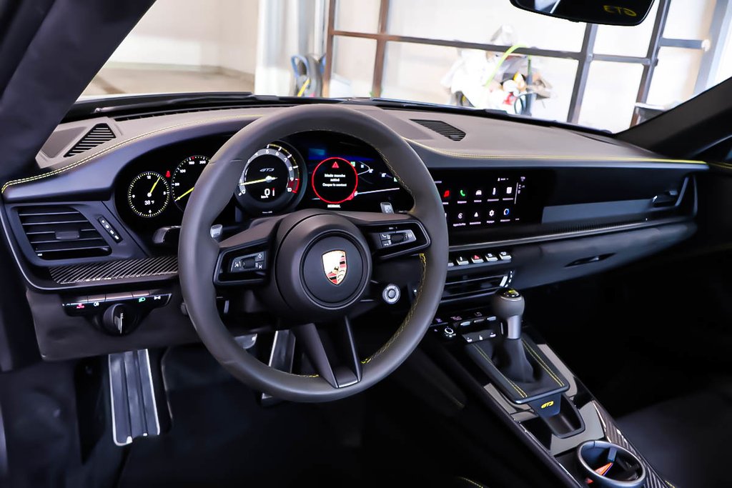 Porsche 911 GT3 + ENSEMBLE WEISSACH + RWD + 6CYL 4.0L 2024 à Terrebonne, Québec - 15 - w1024h768px