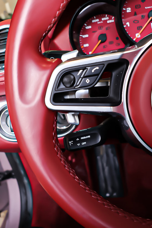 2022 Porsche Boxster AUTOMATIQUE + RWD + AUDIO BOSE + GPS + CARPLAY in Terrebonne, Quebec - 18 - w1024h768px