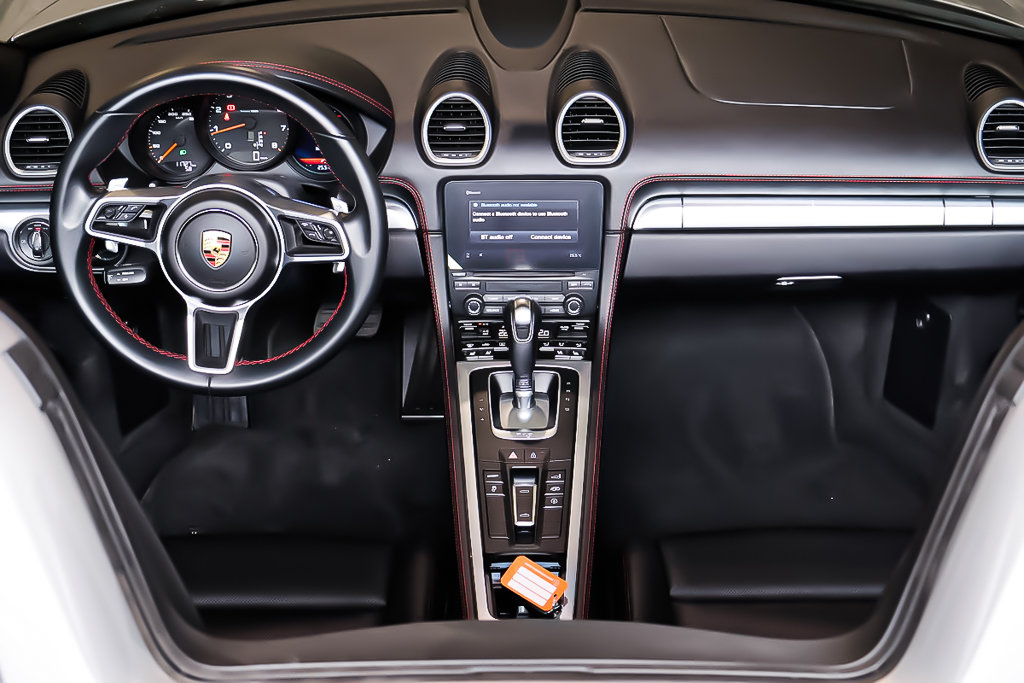 Porsche 718 Boxster BOXTER + RWD + DECAPOTABLE 2022 à Terrebonne, Québec - 14 - w1024h768px