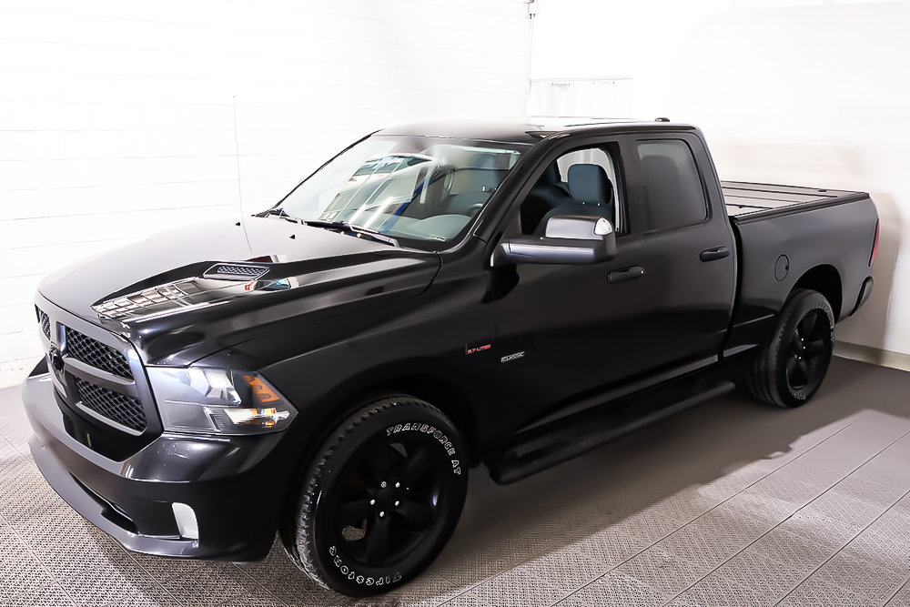 Ram 1500 Classic EXPRESS + QUAD CAB + V8 + 4X4 + BOITE 6 PIEDS 2019 à Terrebonne, Québec - 3 - w1024h768px