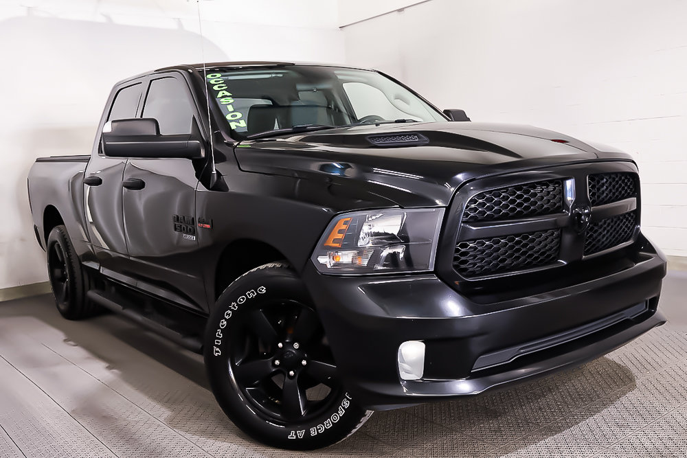 Ram 1500 Classic EXPRESS + QUAD CAB + V8 + 4X4 + BOITE 6 PIEDS 2019 à Terrebonne, Québec - 1 - w1024h768px