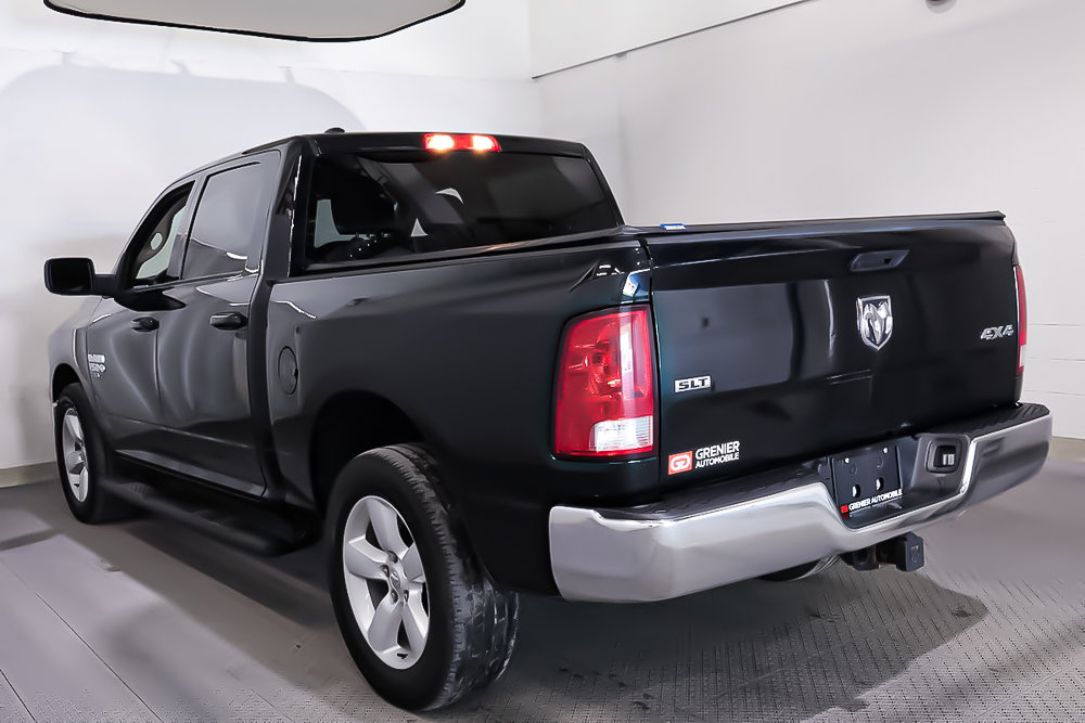 2021 Ram 1500 Classic SLT CREW + CLIMATISATION + CAMERA DE RECUL in Terrebonne, Quebec - 5 - w1024h768px