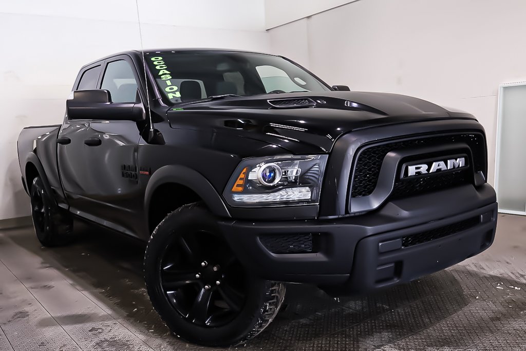 Ram 1500 Classic WARLOCK + 4X4 + QUAD CAB + V8 HEMI 5.7L 2021 à Terrebonne, Québec - 1 - w1024h768px