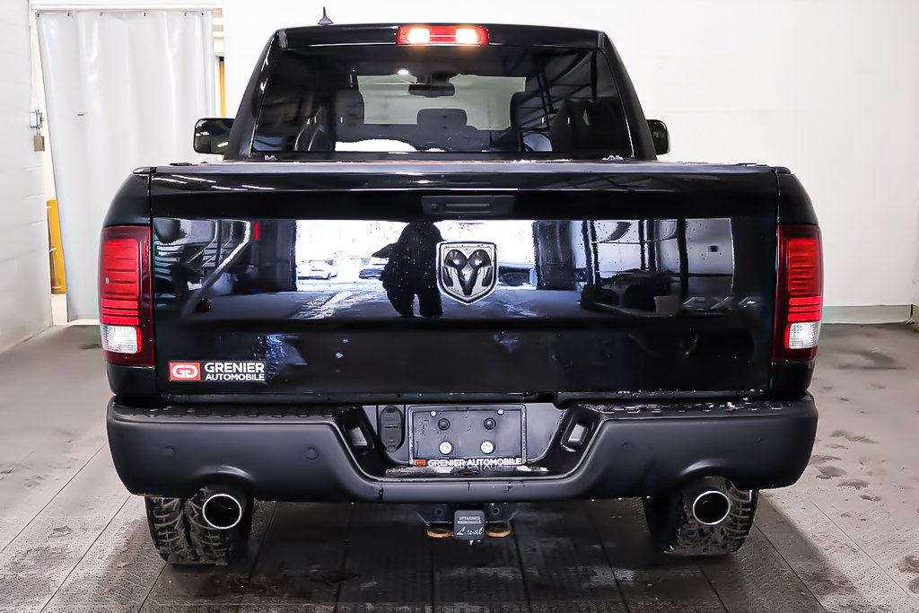 Ram 1500 Classic WARLOCK + 4X4 + QUAD CAB + V8 HEMI 5.7L 2021 à Terrebonne, Québec - 6 - w1024h768px