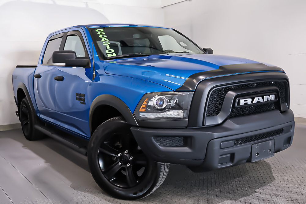 Ram 1500 Classic SLT CREW + WARLOCK + CAPOT SPORT 2022 à Terrebonne, Québec - 1 - w1024h768px