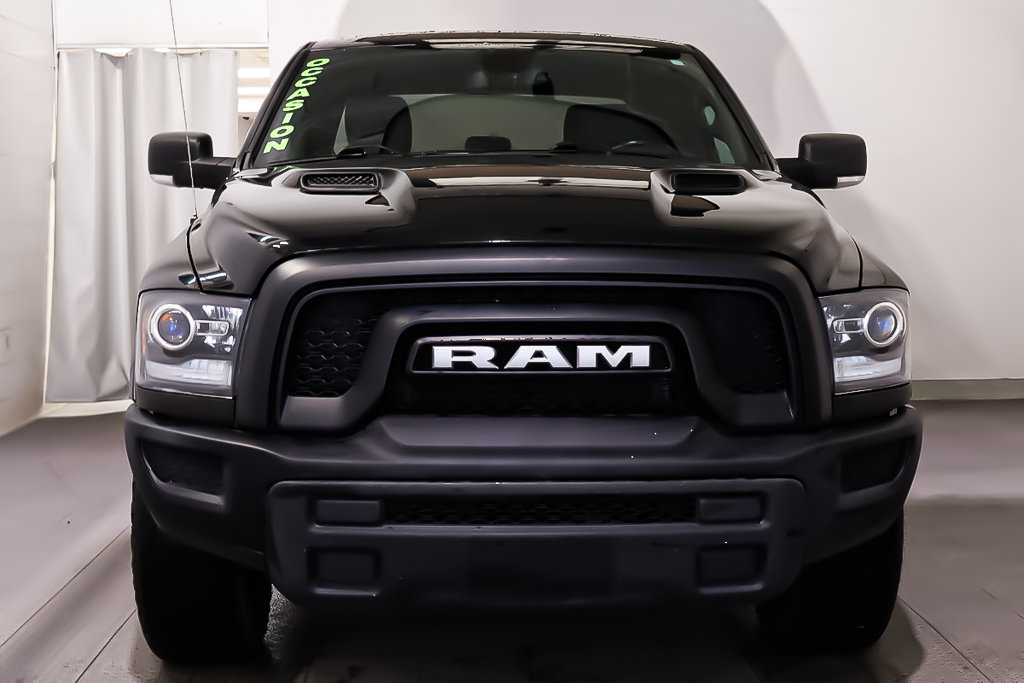 2022 Ram 1500 Classic WARLOCK + 4X4 + V8 + CREW CAB in Terrebonne, Quebec - 2 - w1024h768px