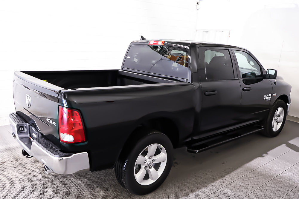 Ram 1500 Classic TRADESMAN 2024 à Terrebonne, Québec - 6 - w1024h768px