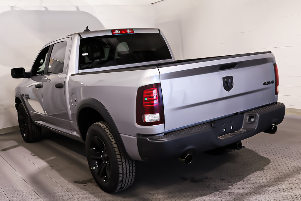 2024 Ram 1500 Classic WARLOCK in Terrebonne, Quebec - 3 - w1024h768px