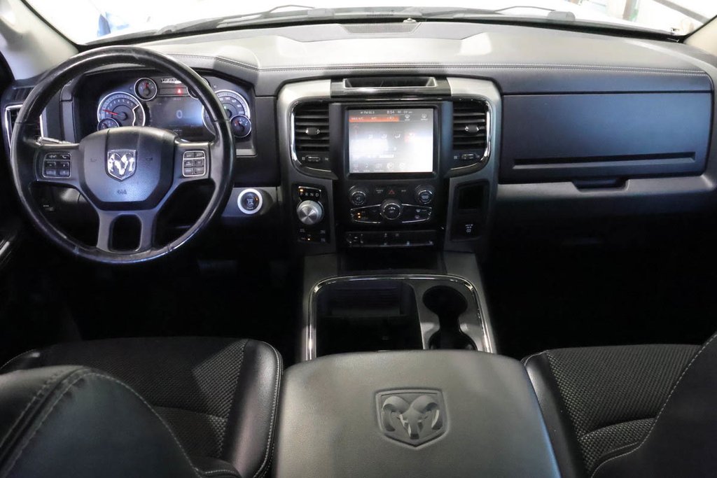 Ram 1500 SPORT + 4X4 + CREW CAB + BOITE 6' 2015 à Terrebonne, Québec - 13 - w1024h768px