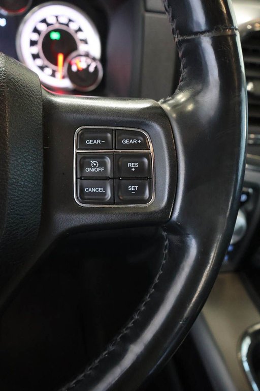 Ram 1500 SPORT + 4X4 + CREW CAB + BOITE 6' 2015 à Terrebonne, Québec - 17 - w1024h768px