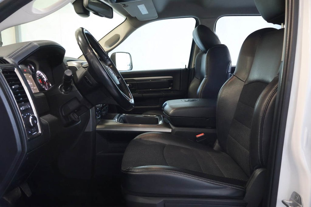 Ram 1500 SPORT + 4X4 + CREW CAB + BOITE 6' 2015 à Terrebonne, Québec - 10 - w1024h768px