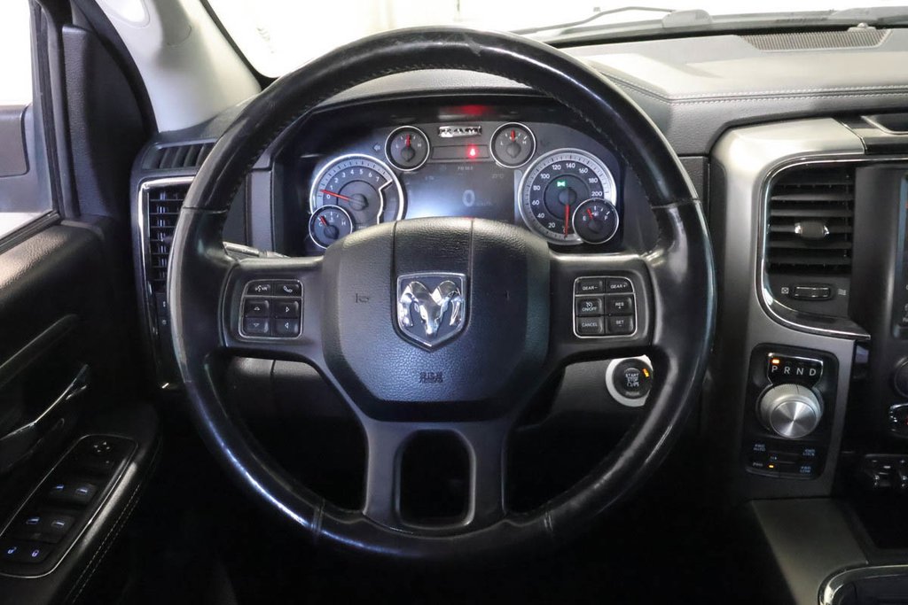 Ram 1500 SPORT + 4X4 + CREW CAB + BOITE 6' 2015 à Terrebonne, Québec - 14 - w1024h768px