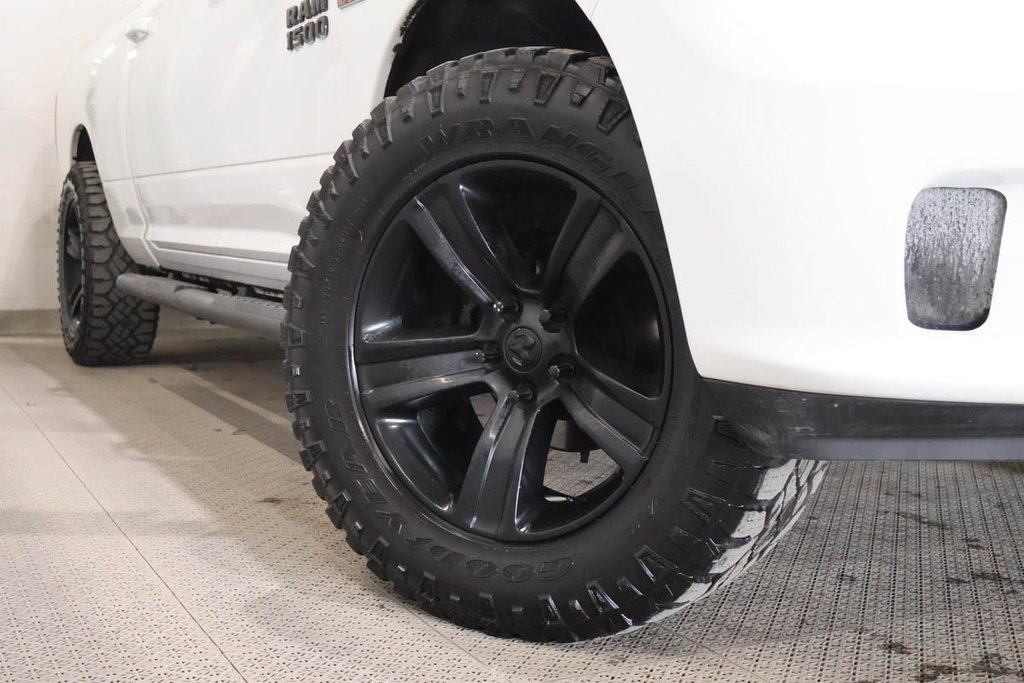 Ram 1500 SPORT + 4X4 + CREW CAB + BOITE 6' 2015 à Terrebonne, Québec - 9 - w1024h768px