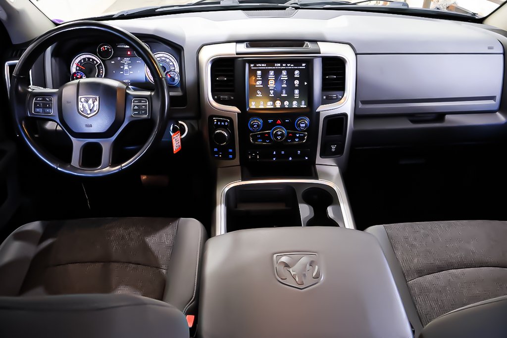 Ram 1500 BIG HORN + 4X4 + CREW CAB + V6  TURBO DIESEL 2017 à Terrebonne, Québec - 13 - w1024h768px