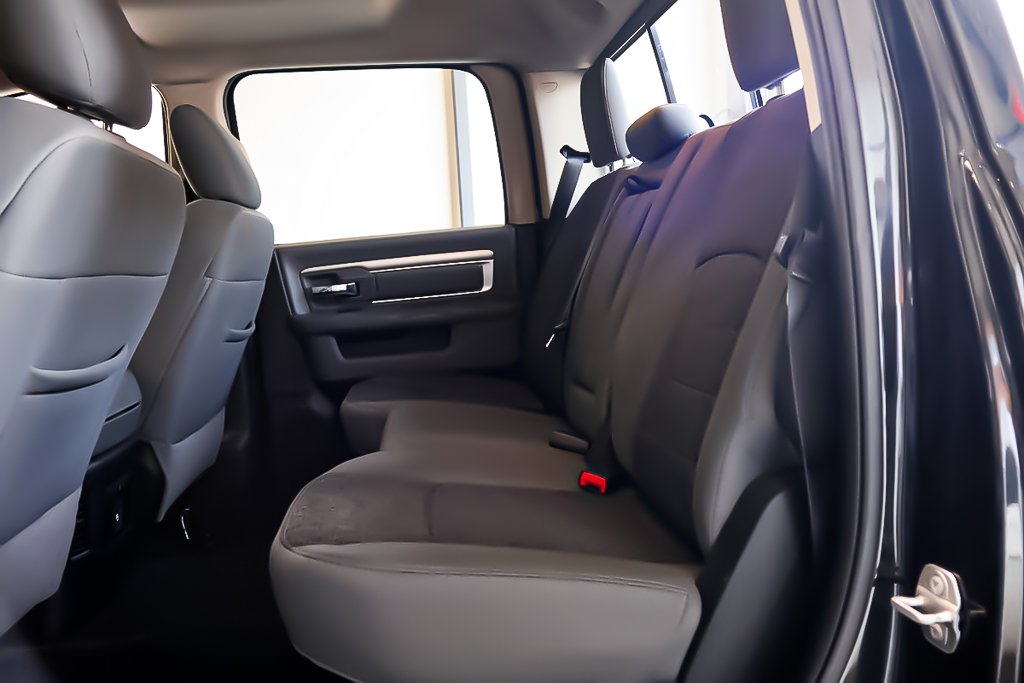 Ram 1500 BIG HORN + 4X4 + CREW CAB + V6  TURBO DIESEL 2017 à Terrebonne, Québec - 27 - w1024h768px