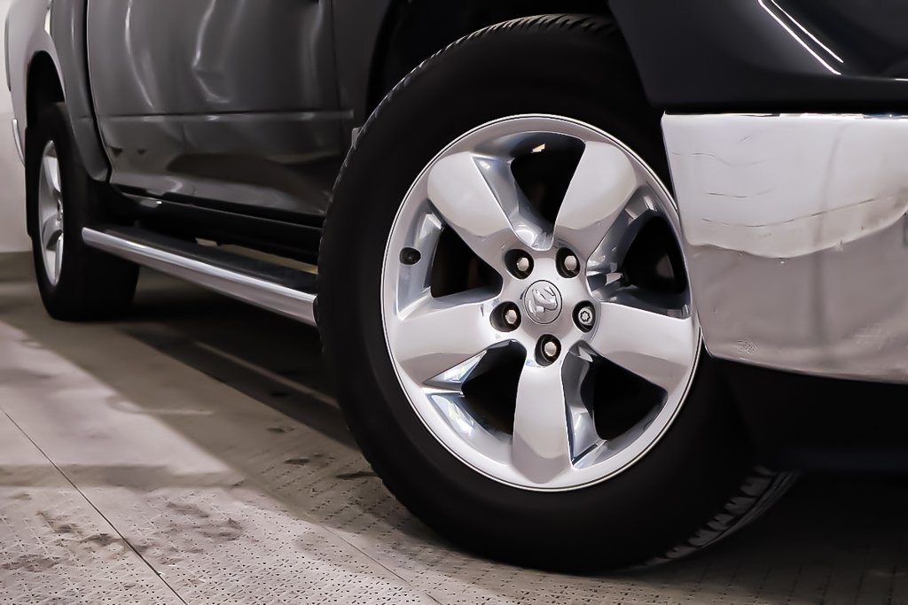 Ram 1500 BIG HORN + 4X4 + CREW CAB + V6  TURBO DIESEL 2017 à Terrebonne, Québec - 9 - w1024h768px