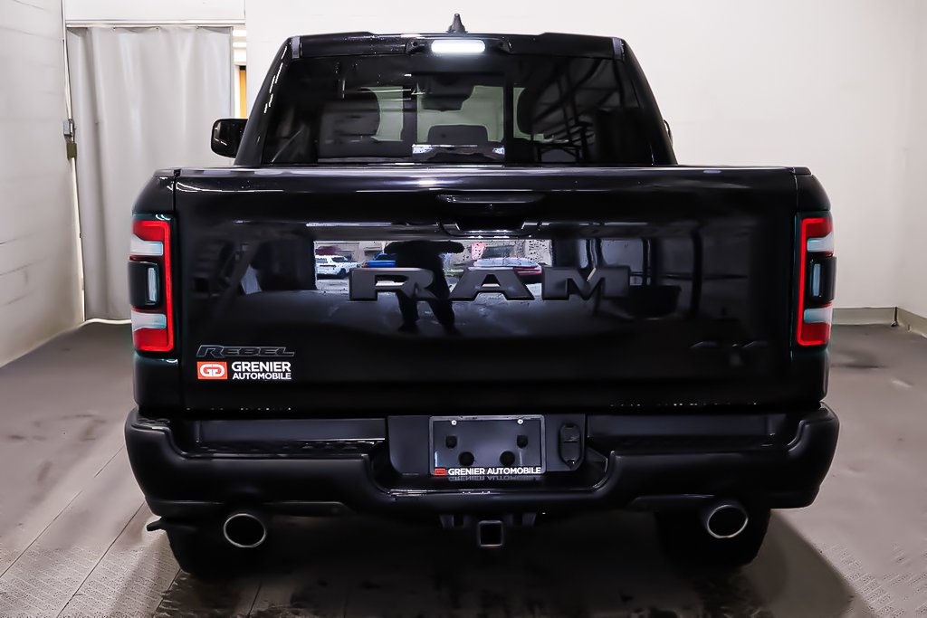 2017 Ram 1500 TRADESMAN + 4X4 CREW CAB + V8 HEMI 5.7L in Terrebonne, Quebec - 6 - w1024h768px