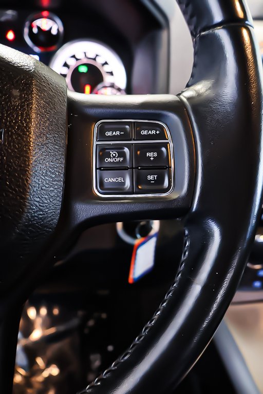 Ram 1500 OUTDOORSMAN + 4X4 + QUAD CAB + V8 HEMI 5.7L 2017 à Terrebonne, Québec - 17 - w1024h768px