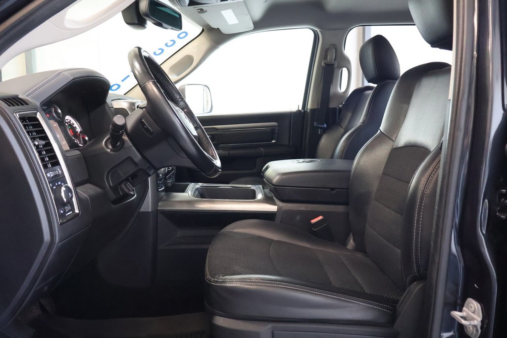 Ram 1500 SPORT + 4X4 + CREW CAB + V8 HEMI 5.7L 2017 à Terrebonne, Québec - 10 - w1024h768px