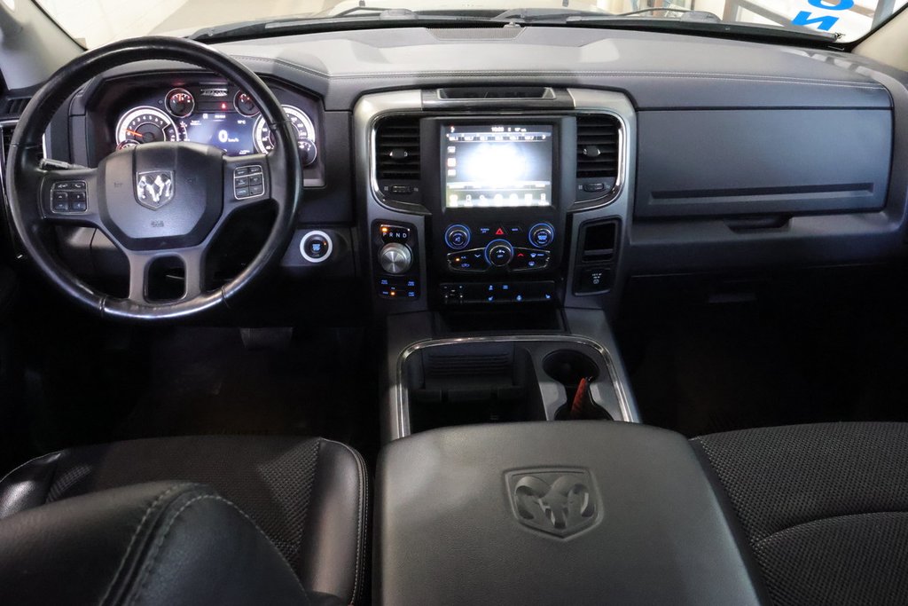 Ram 1500 SPORT + 4X4 + CREW CAB + V8 HEMI 5.7L 2017 à Terrebonne, Québec - 13 - w1024h768px