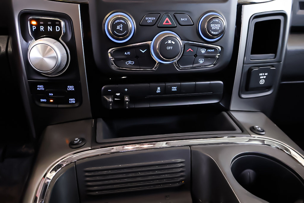 Ram 1500 SPORT + 4X4 + CREW CAB + V6 DIESEL 2018 à Terrebonne, Québec - 22 - w1024h768px