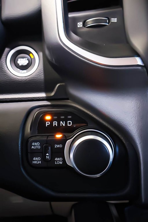 Ram 1500 BIG HORN + 4X4 + CREW CAB + V8 5.7L + BOITE 6'4 2019 à Terrebonne, Québec - 19 - w1024h768px