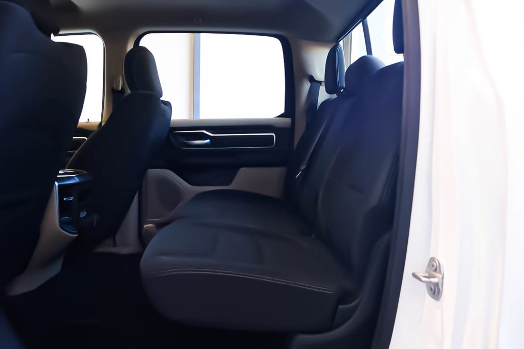 Ram 1500 BIG HORN + 4X4 + CREW CAB + V8 5.7L + BOITE 6'4 2019 à Terrebonne, Québec - 26 - w1024h768px