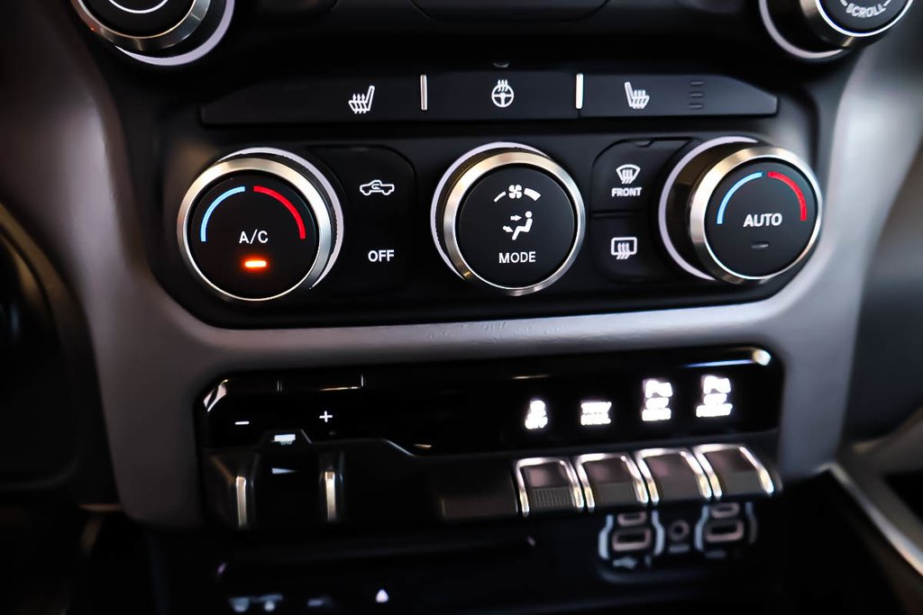 Ram 1500 BIG HORN + 4X4 + CREW CAB + V8 5.7L + BOITE 6'4 2019 à Terrebonne, Québec - 22 - w1024h768px