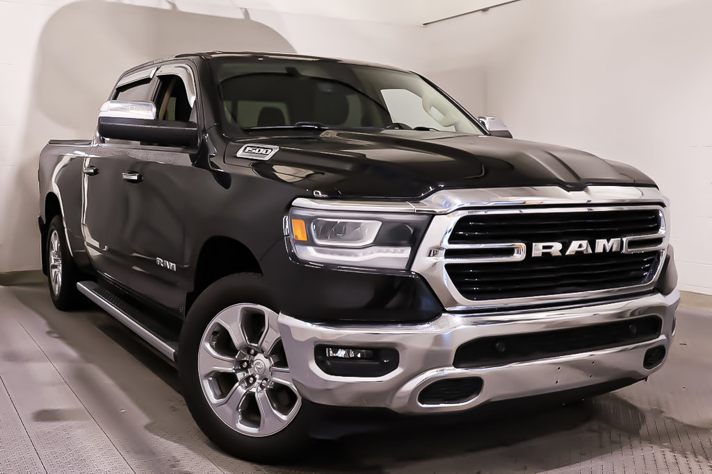 2020 Ram 1500 BIG HORN + CREW CAB + 4X4 + V6 + BOITE SIX PIEDS in Terrebonne, Quebec - 1 - w1024h768px