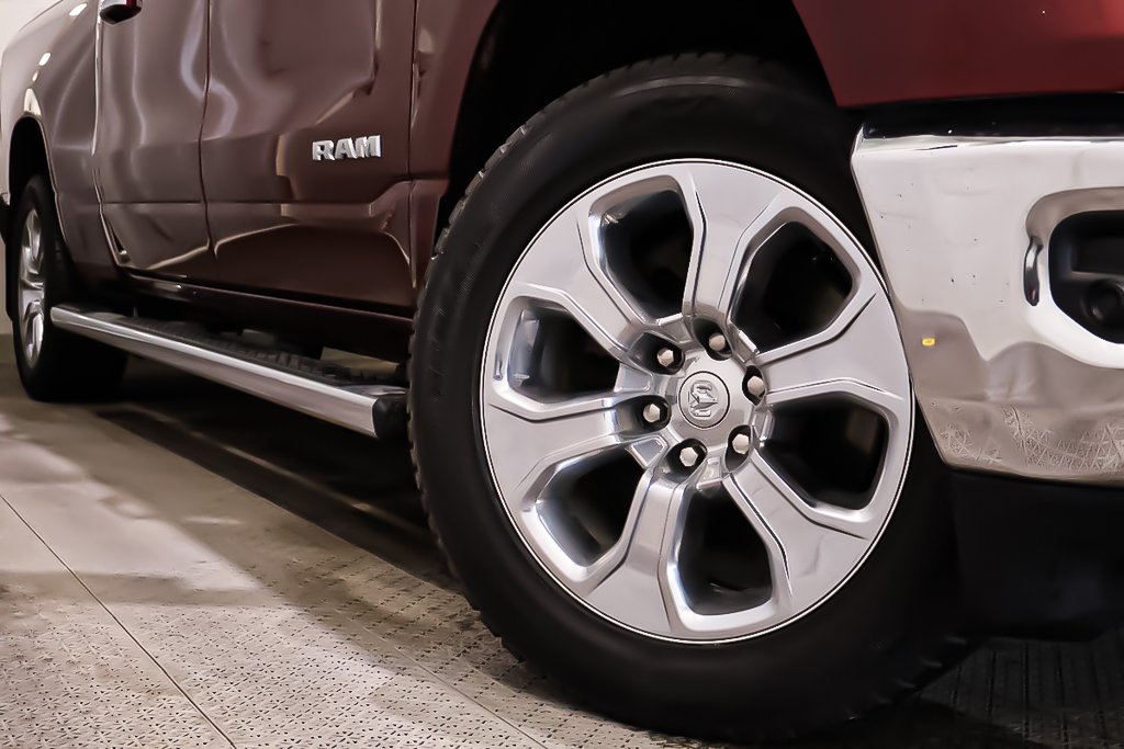 2020 Ram 1500 BIG HORN CREW CAB + 4X4 + V6 3.6L in Terrebonne, Quebec - 9 - w1024h768px