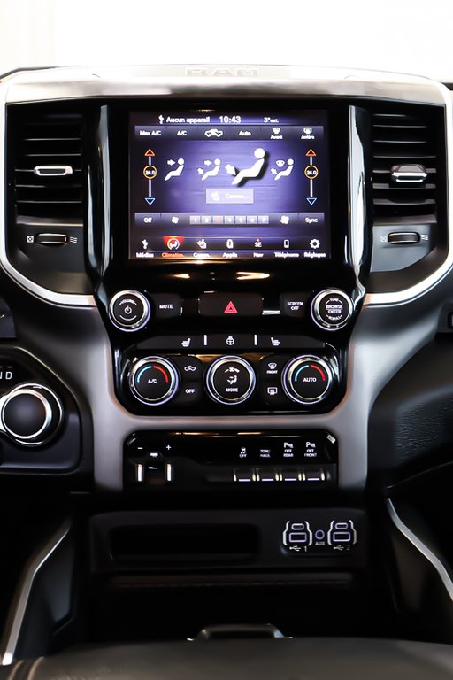2020 Ram 1500 BIG HORN CREW CAB + 4X4 + V6 3.6L in Terrebonne, Quebec - 21 - w1024h768px