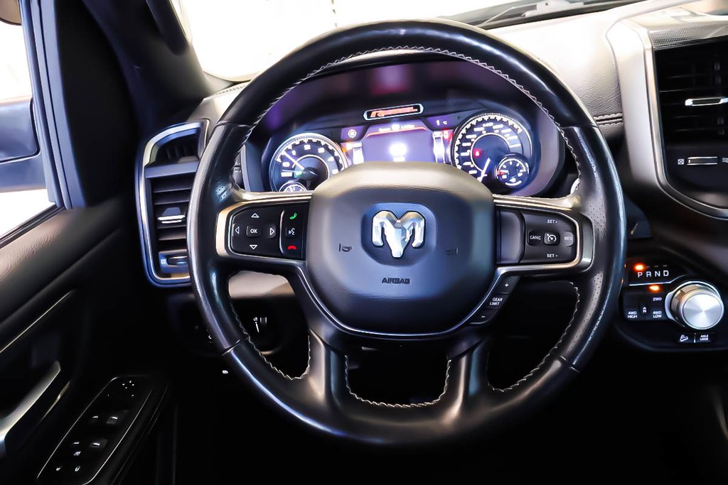 2020 Ram 1500 REBEL + 4X4 + QUAD CAB + ALLURE NOIRE + V8 HEMI in Terrebonne, Quebec - 14 - w1024h768px
