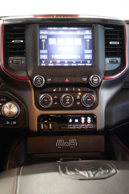 Ram 1500 REBEL + 4X4 + CREW CAB + V8 HEMI 5.7L 2020 à Terrebonne, Québec - 21 - w1024h768px
