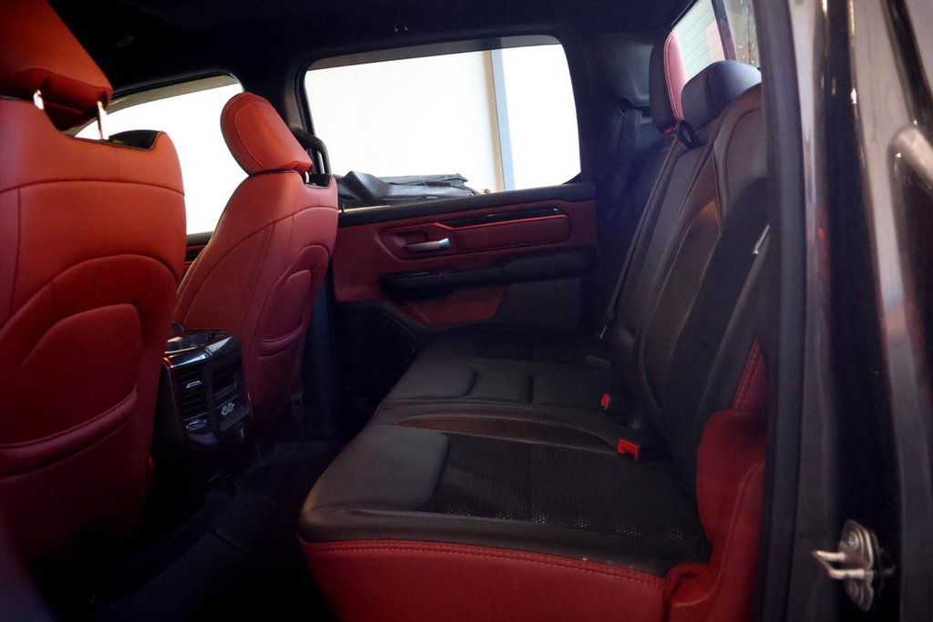 Ram 1500 REBEL + 4X4 + CREW CAB + V8 HEMI 5.7L 2020 à Terrebonne, Québec - 27 - w1024h768px