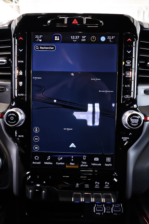 2022 Ram 1500 REBEL + CREW CAB + 4X4 + V8 HEMI 5.7L in Terrebonne, Quebec - 23 - w1024h768px