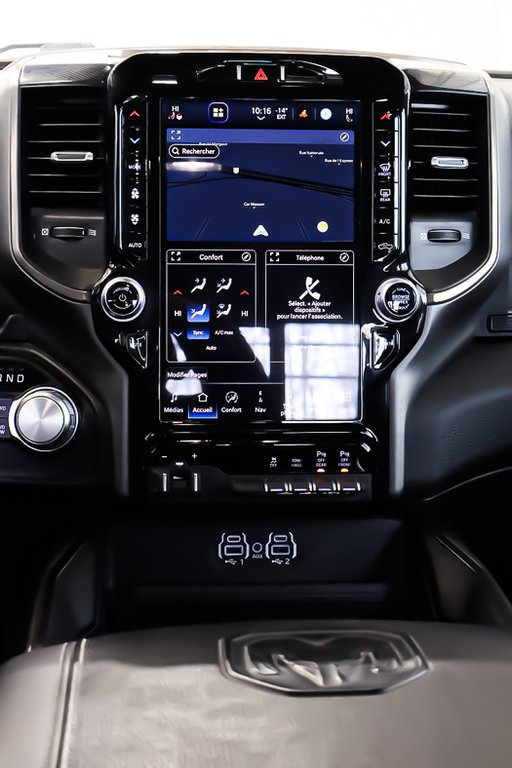 2022 Ram 1500 SPORT + 4X4 CREW CAB + V8 HEMI 5.7L in Terrebonne, Quebec - 21 - w1024h768px