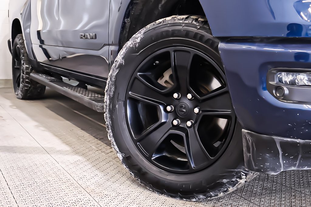 2022 Ram 1500 SPORT + 4X4 CREW CAB + V8 HEMI 5.7L in Terrebonne, Quebec - 9 - w1024h768px
