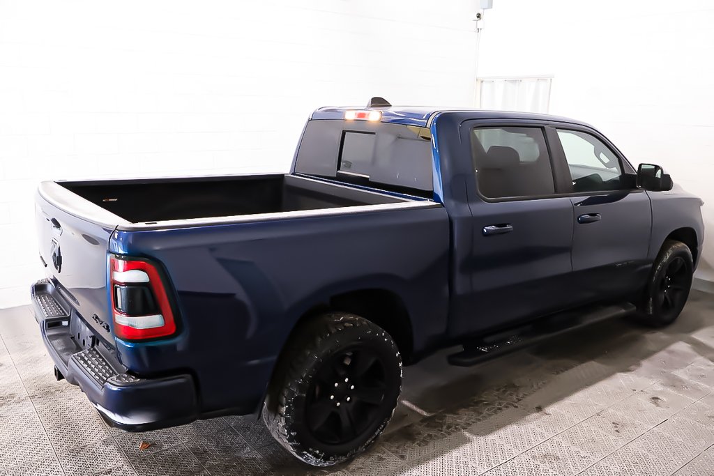 2022 Ram 1500 SPORT + 4X4 CREW CAB + V8 HEMI 5.7L in Terrebonne, Quebec - 7 - w1024h768px