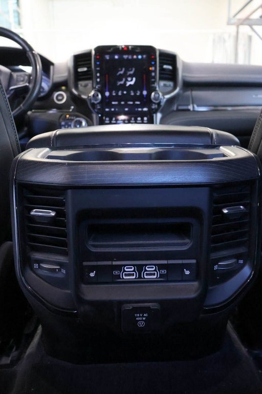 Ram 1500 LIMITED + 4X4 + CREW CAB + V8 HEMI 5.7L + CUIR 2022 à Terrebonne, Québec - 29 - w1024h768px