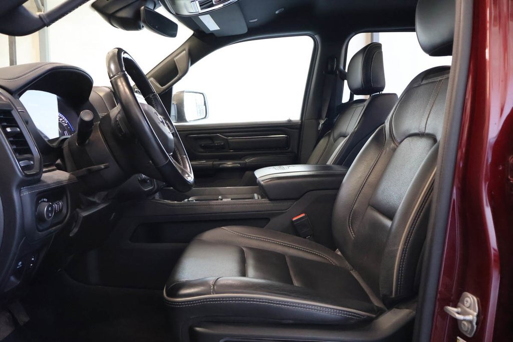 Ram 1500 LIMITED + 4X4 + CREW CAB + V8 HEMI 5.7L + CUIR 2022 à Terrebonne, Québec - 10 - w1024h768px