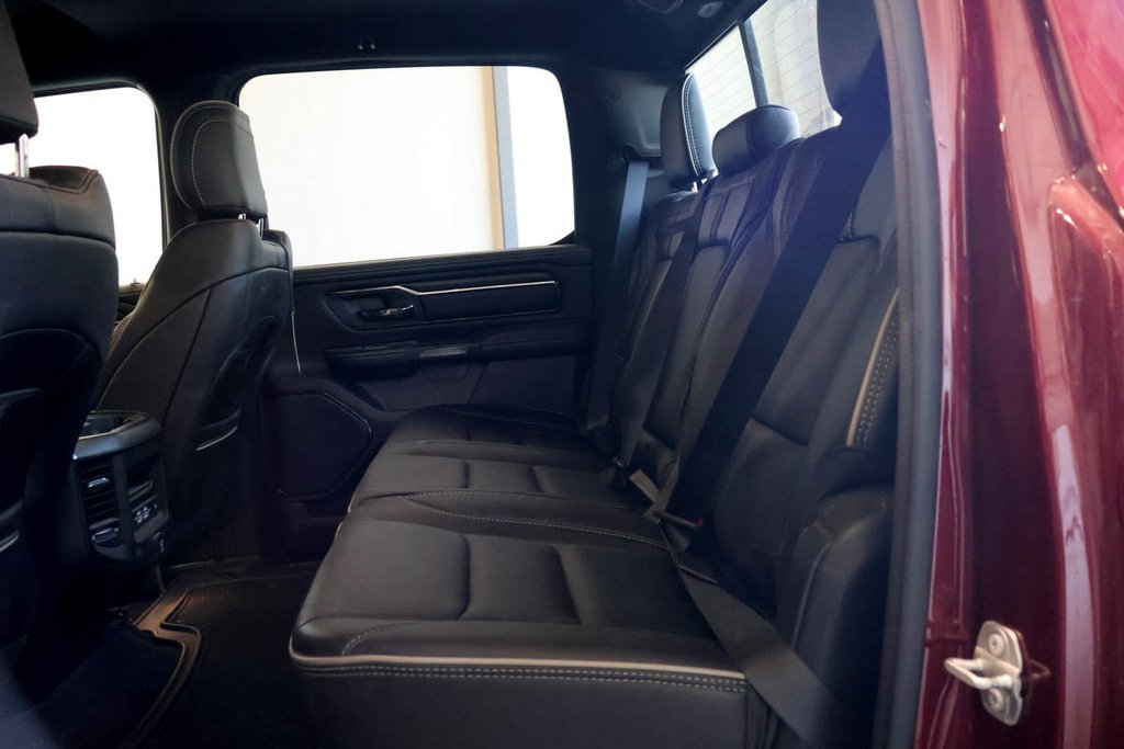 Ram 1500 LIMITED + 4X4 + CREW CAB + V8 HEMI 5.7L + CUIR 2022 à Terrebonne, Québec - 27 - w1024h768px