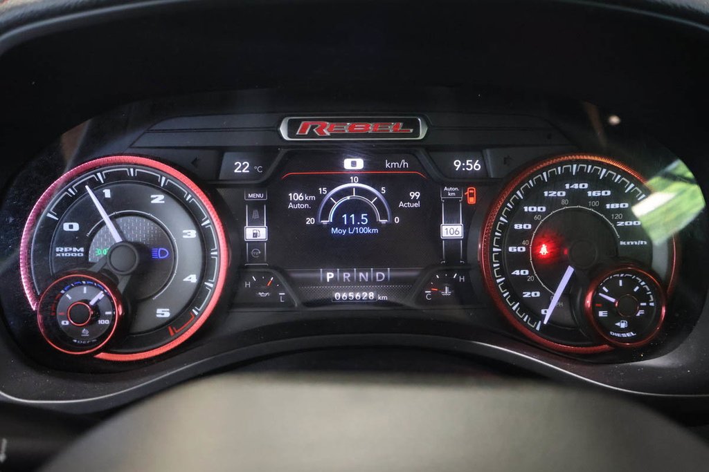 2022 Ram 1500 REBEL + 4X4 + CREW CAB + ECODIESEL in Terrebonne, Quebec - 19 - w1024h768px