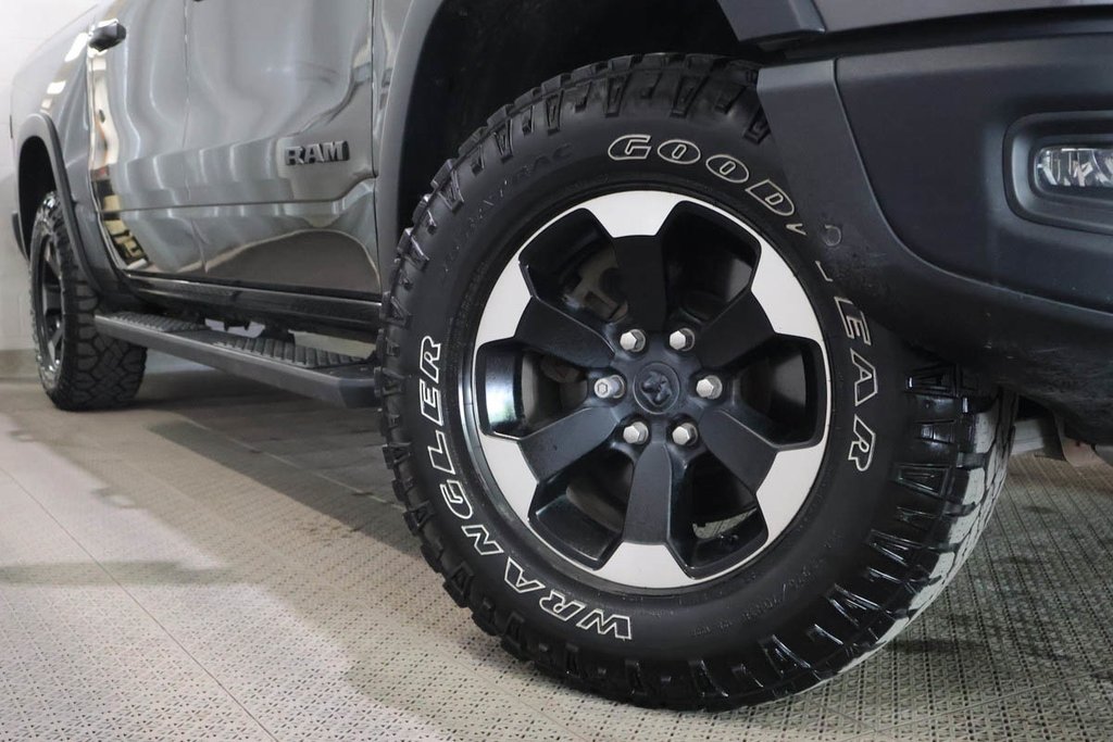 2022 Ram 1500 REBEL + 4X4 + CREW CAB + EQUIPEMENT NIVEAU 2 in Terrebonne, Quebec - 9 - w1024h768px